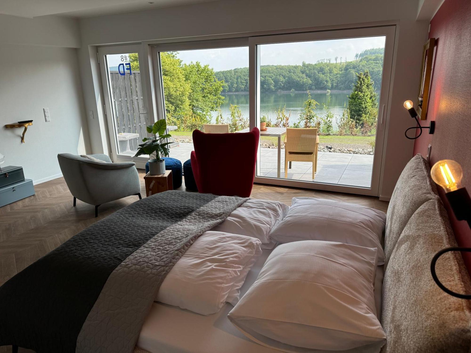 Ommi Kese See-Suite Sauna Biggesee Olpe Exterior photo